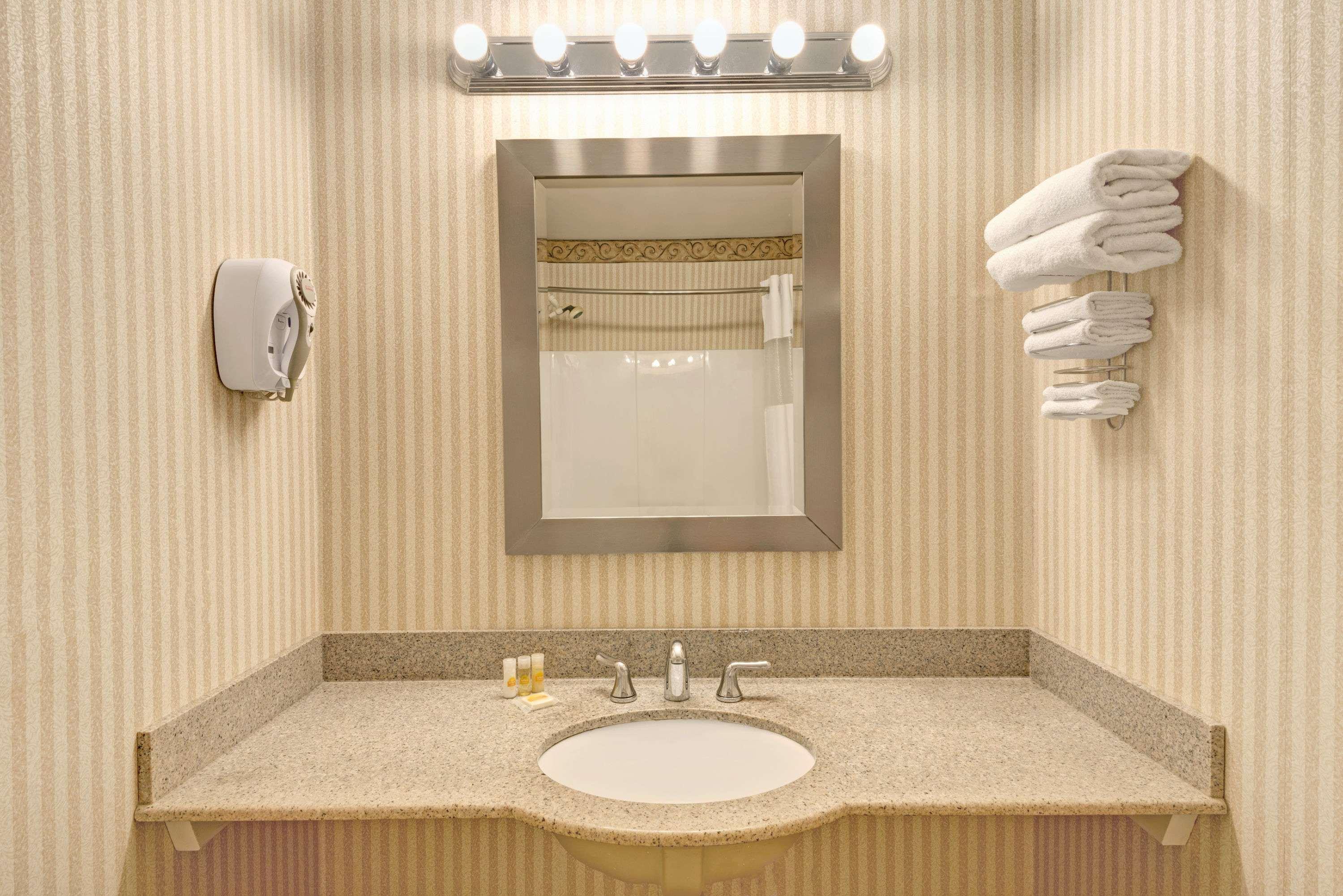 Days Inn By Wyndham Ridgefield Kültér fotó