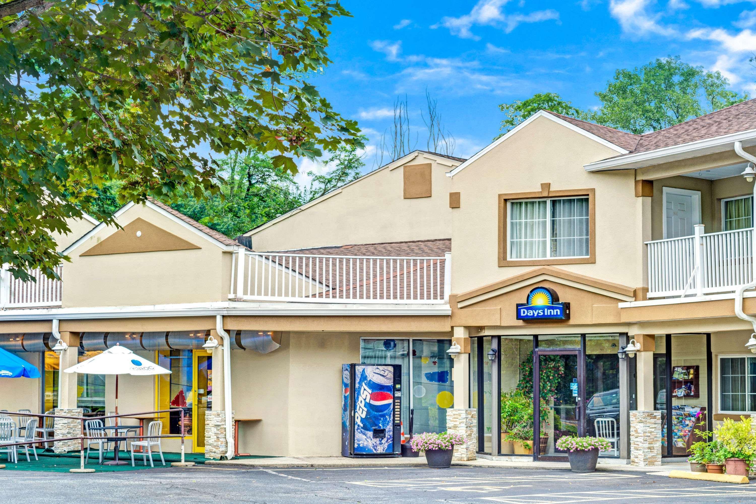 Days Inn By Wyndham Ridgefield Kültér fotó